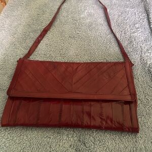 Elegant Burgundy Shoulder Bag